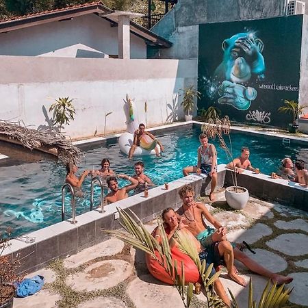 Why Not Backpackers Hostel Mirissa Luaran gambar